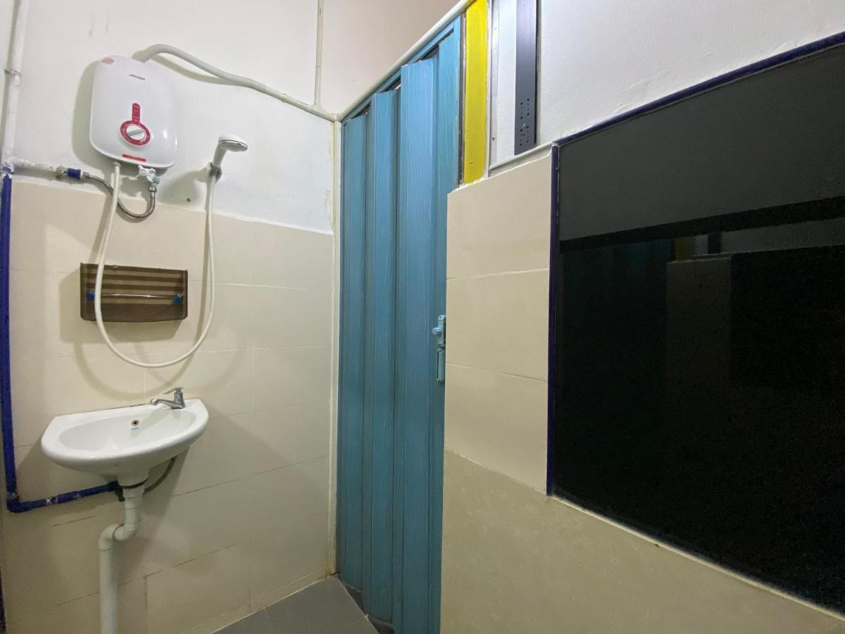Spot On 90293 Sk Budget Hotel George Town Exterior photo
